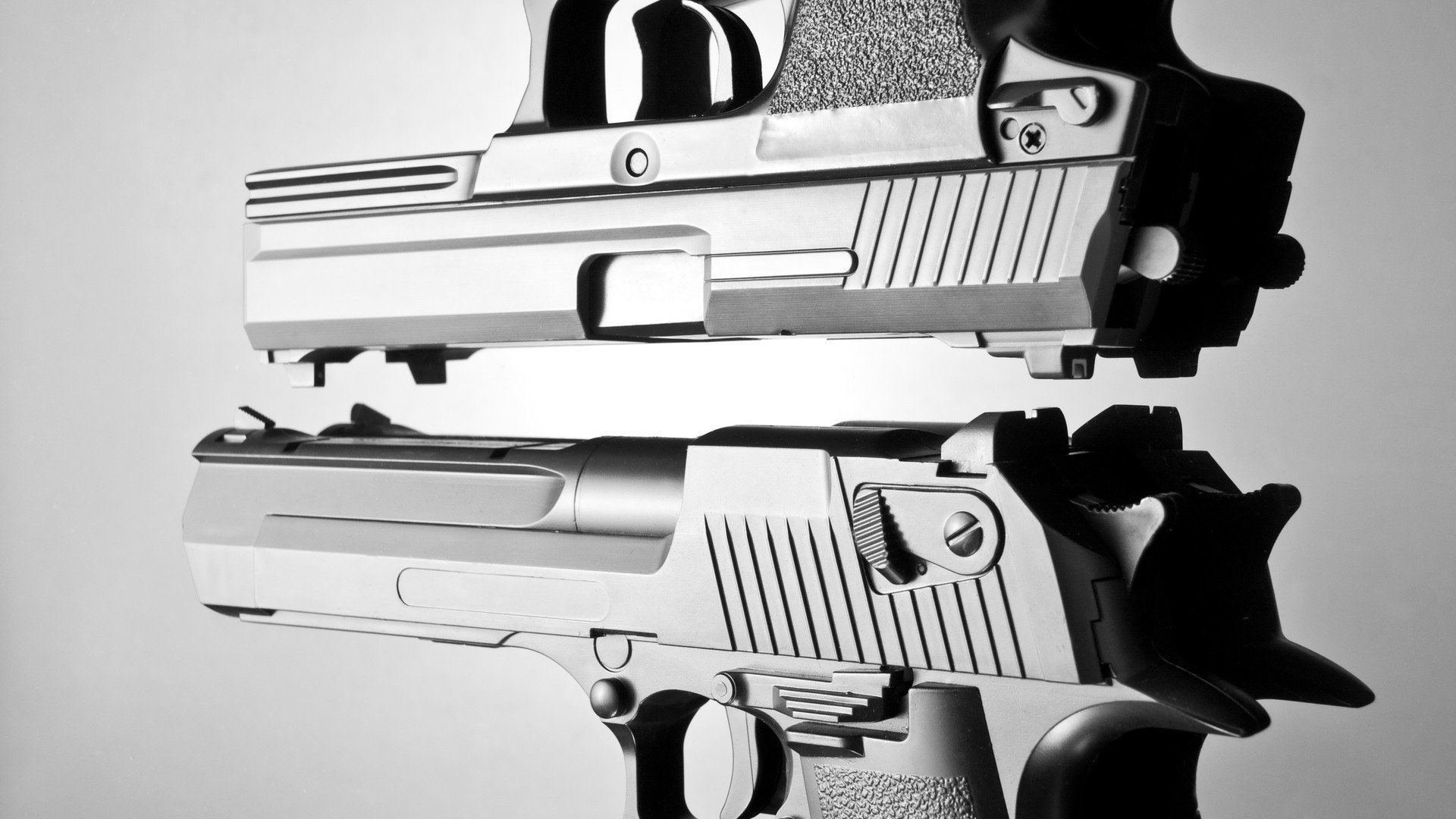 皮特·卡普尔的突破速度与精准传球，使袋鼠队反击效率提高，皮尔斯和卡特