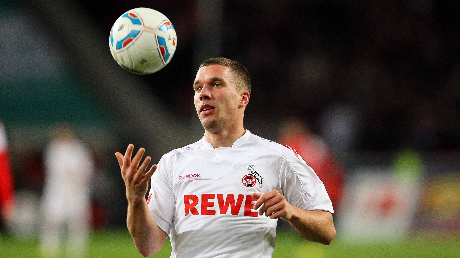 LOL赛事未来发展趋势:如何创新与突破,英雄联盟赛事目的